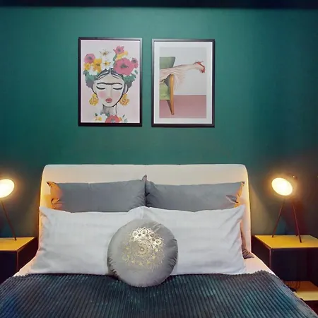 Szewska 72 - Tectum Aparthotel 4*