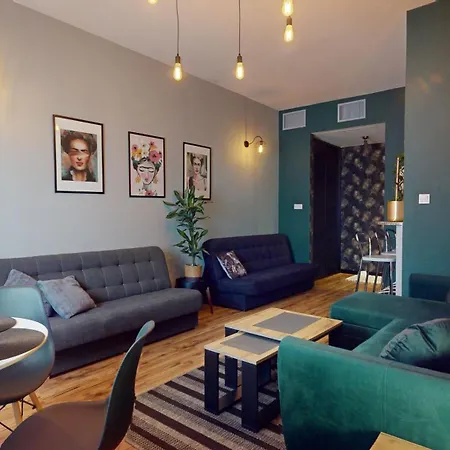 Szewska 72 - Tectum Aparthotel 4*