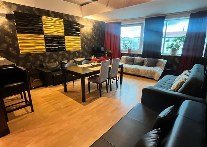 Szewska 72 - Tectum 4*