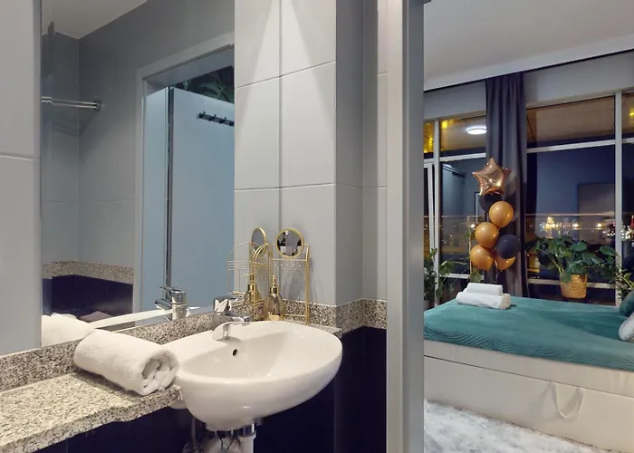 Szewska 72 - Tectum 4*