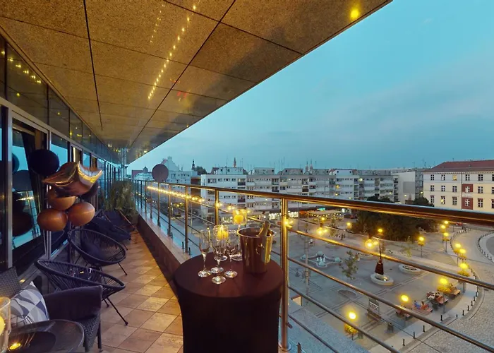 Szewska 72 - Tectum 4*